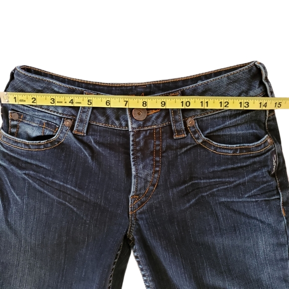 Silver Suki Boot Cut Women's Dark Wash Jeans 28x30 Denim sz 28 - Picture 3 of 11